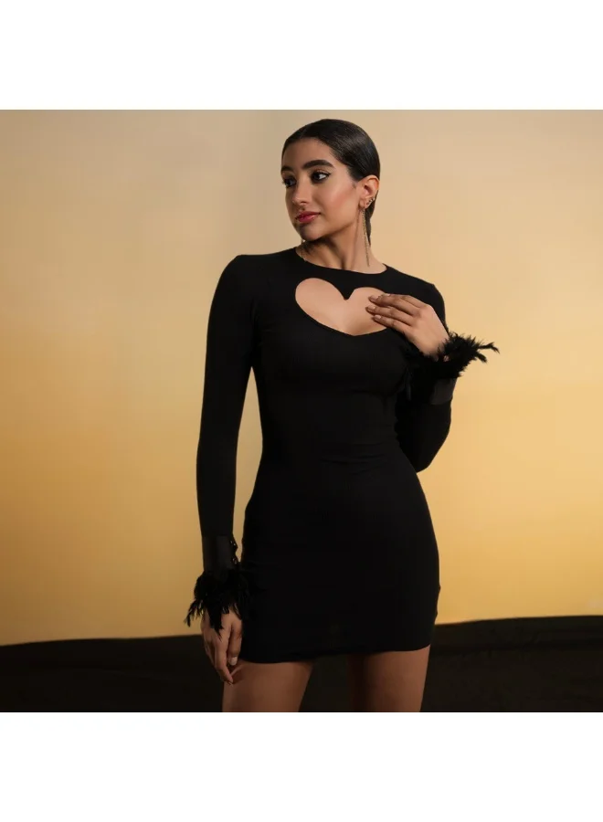 OHSOFLY Elegant Satin Fur Wrist Cuff Accessories for Women – Statement Hand Accessories for Party, Evening, and Fashion Styling